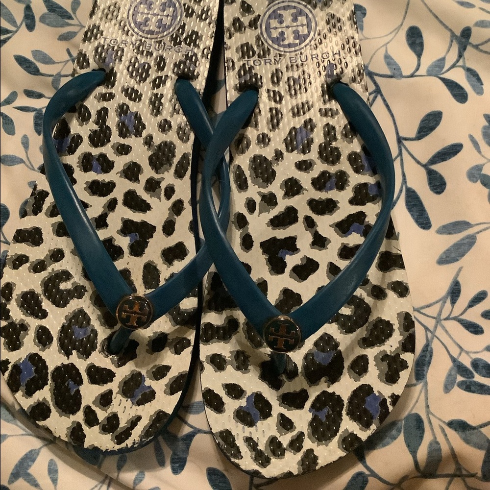 Flip flops